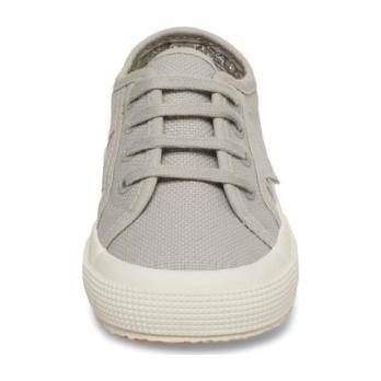 Classic Canvas Lace Up, Light Grey Classic Canvas Lace Up, Light Grey