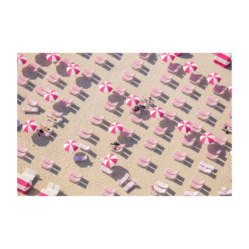 Pink and White Beach Club Pink and White Beach Club