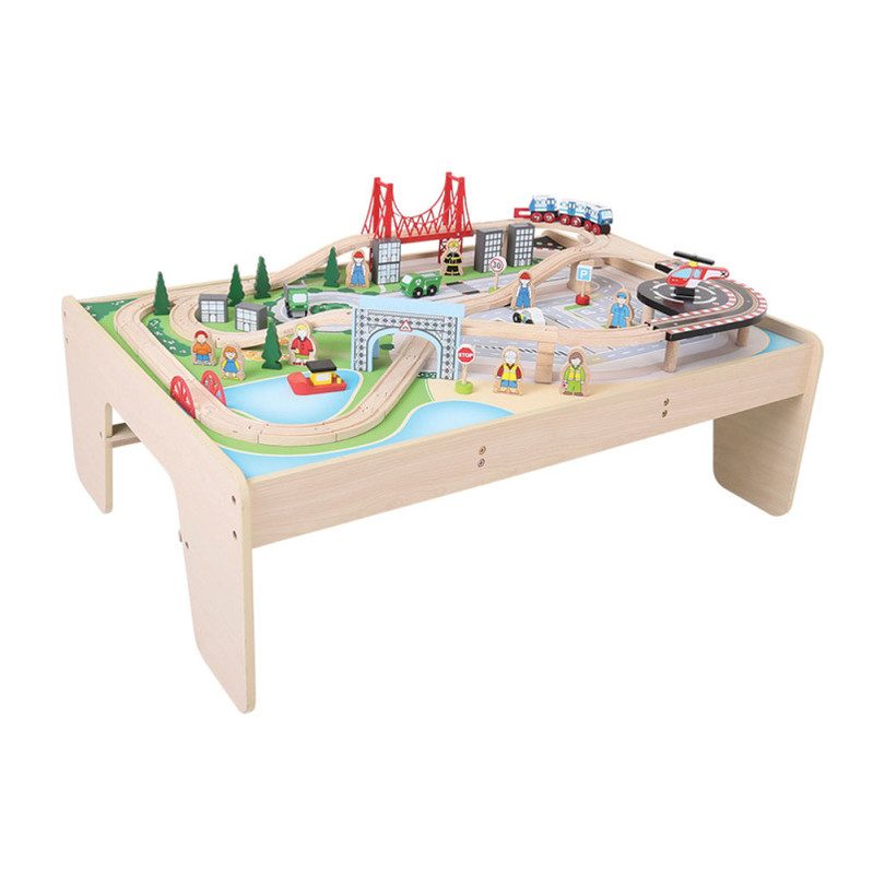 city and train table set