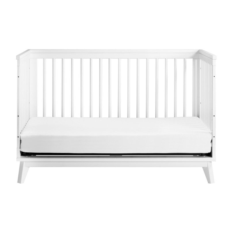 Scoot 3in1 Convertible Crib with Toddler Bed Conversion Kit, White