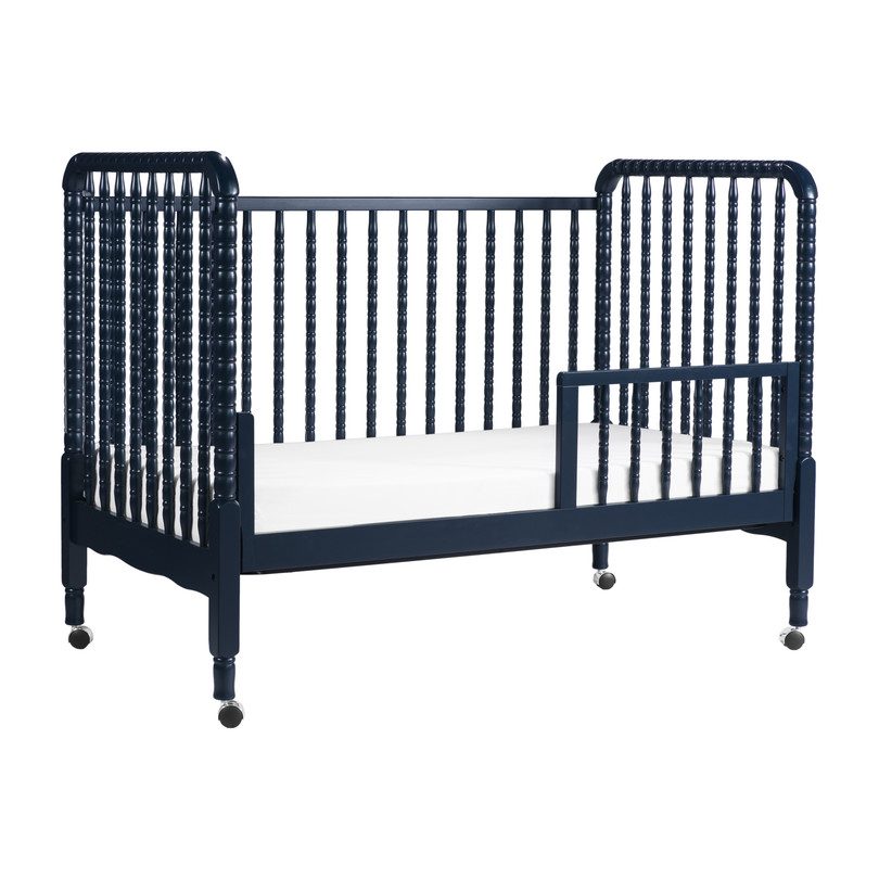 wooden spindle crib